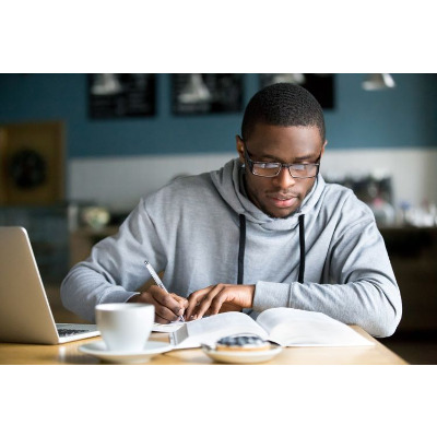 Comprehensive Guide to Veteran Scholarships: Grants, Benefits, Family Endowments and More icon