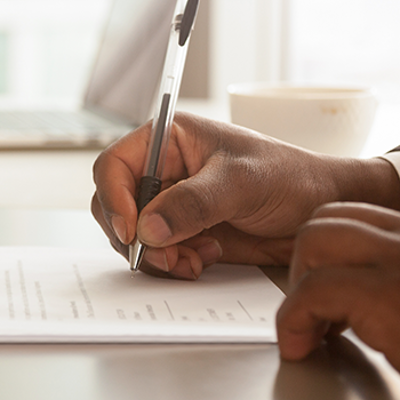 Negotiating and Drafting Contracts icon