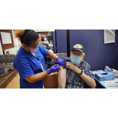 Covid booster shot's side effects similar to 2nd vaccine dose, CDC study finds icon