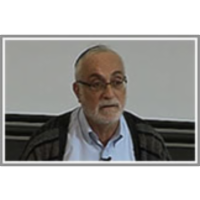 Efficient Immunization Approaches to Avoid Epidemic Spreading