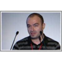 Using linking features in learning non-parametric part models icon