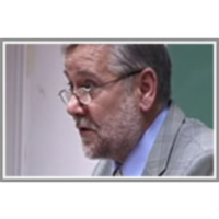 Zakaj se sploh še ozirati k francoski revoluciji? Ali je revolucije res že konec? icon