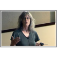 A note of caution regarding distances on graphs icon