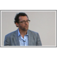 Social Media and News icon