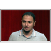 Detecting Comments on News Articles in Microblogs