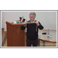 The knotted strands of life icon