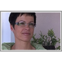 Trenerka, poslovna dama, intelektualka