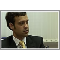 Podjetnik, ki pomaga podjetnikom icon