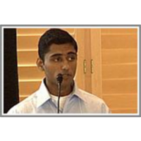 Identifying the Influential Bloggers icon